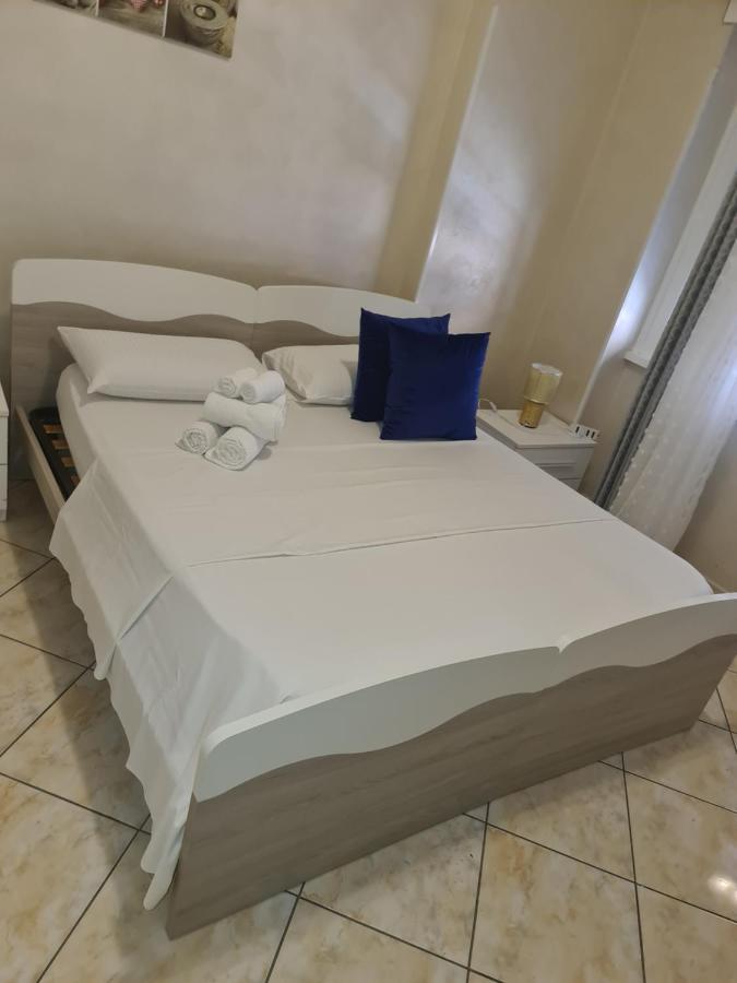 Bed and Breakfast Nicoleta Roma Exterior foto